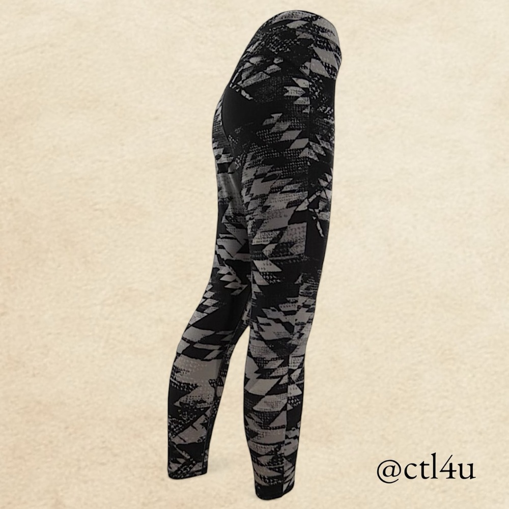 Grunge Monochrome Black Gray Streetwear Graphic Print Leggings Altcore Y2K M